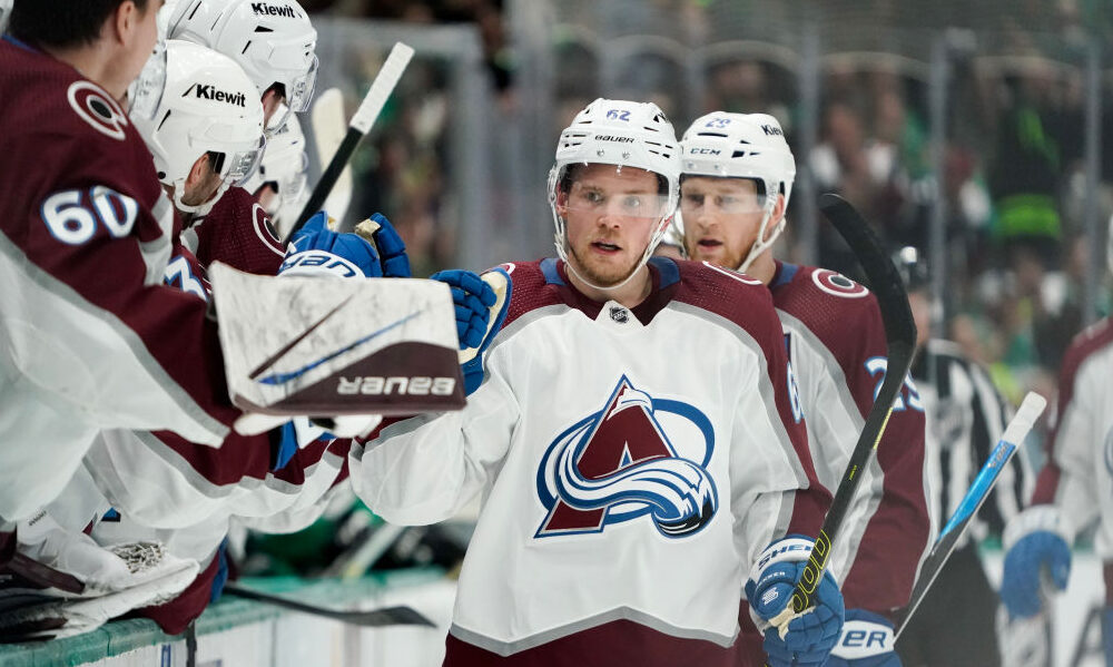 Avs Artturi Lehkonen 4 Nations Face-Off...